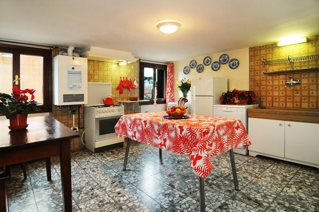 Palazzetto Da Schio Apartment Venice Ngoại thất bức ảnh